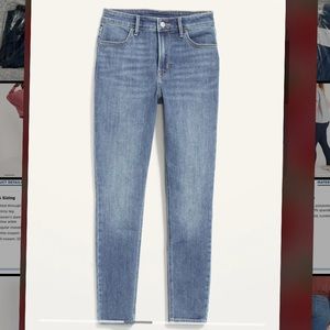 Old Navy High-Waisted Medium-Wash Super Skinny Ankle Jeans *BRAND NEW*